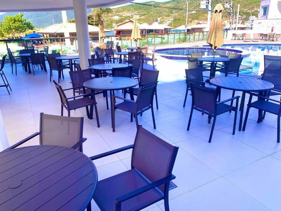 Apartamento Frente Ao Mar Em Resort Pe Na Areia 아라이알도카보 외부 사진
